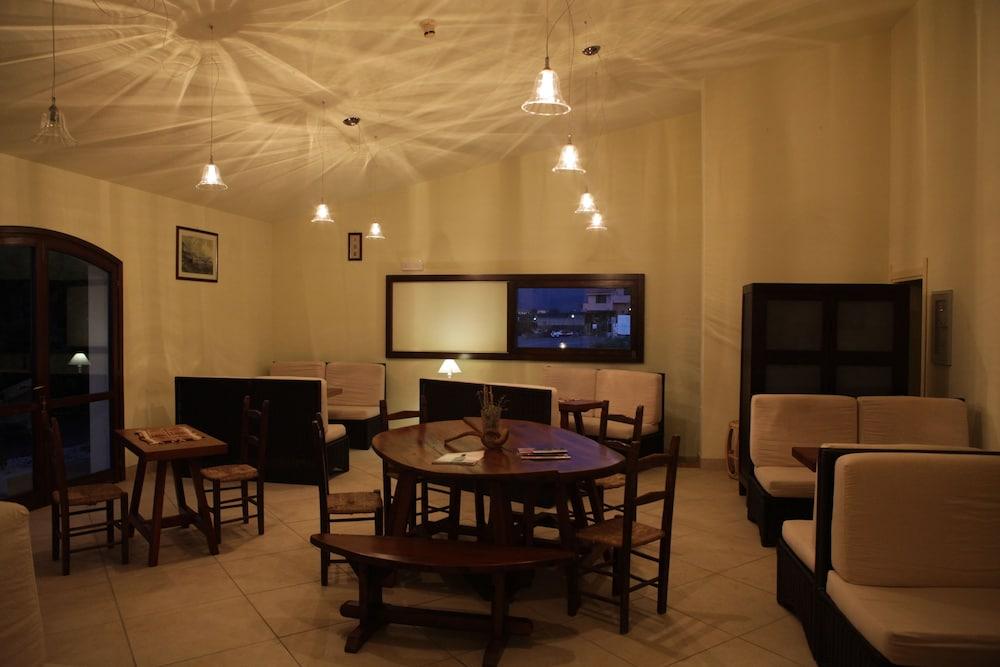 טורה דיי קורסרי Torre Hotel - Adults Only מראה חיצוני תמונה