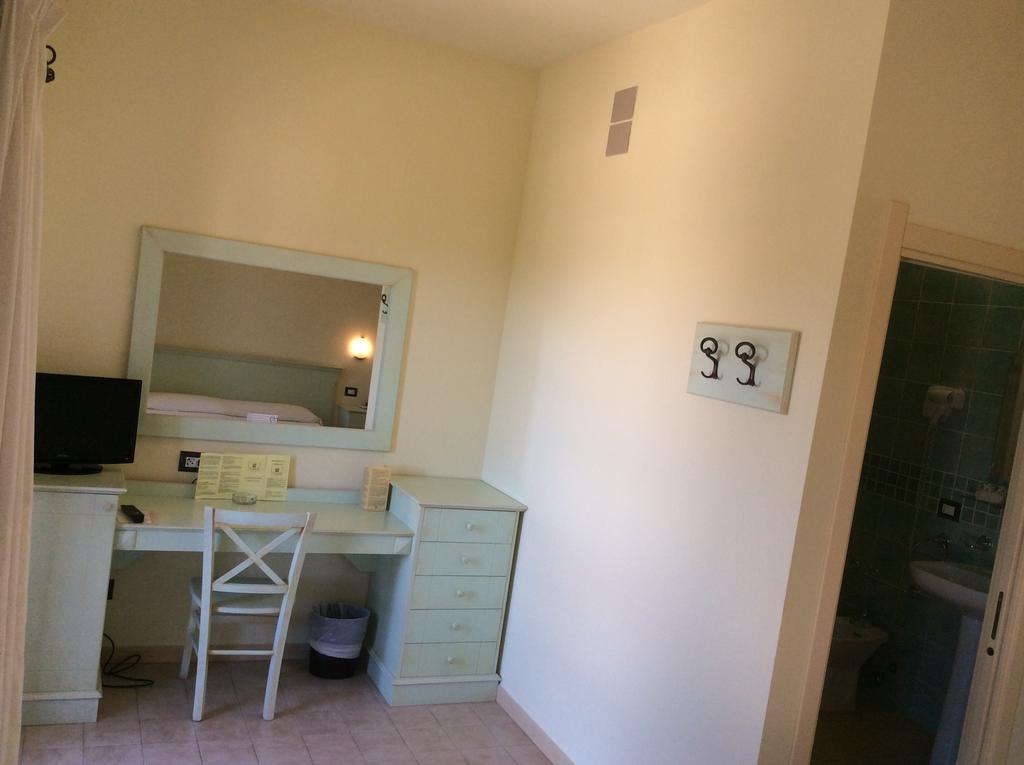 טורה דיי קורסרי Torre Hotel - Adults Only מראה חיצוני תמונה